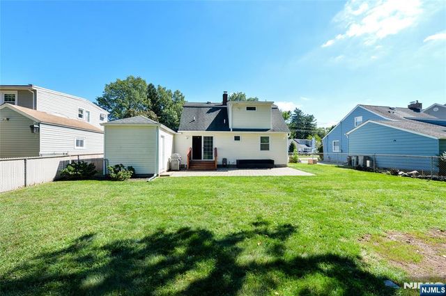 17-16 Well Drive, Fair Lawn, NJ 07410