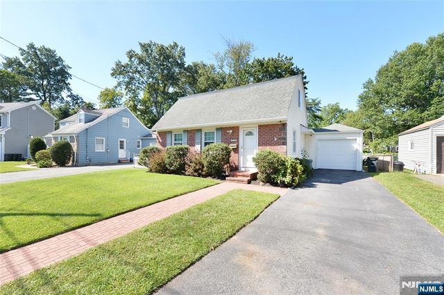 17-16 Well Drive, Fair Lawn, NJ 07410