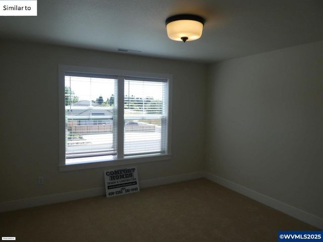 Pheasant (Model Y) Av, Stayton, OR 97383