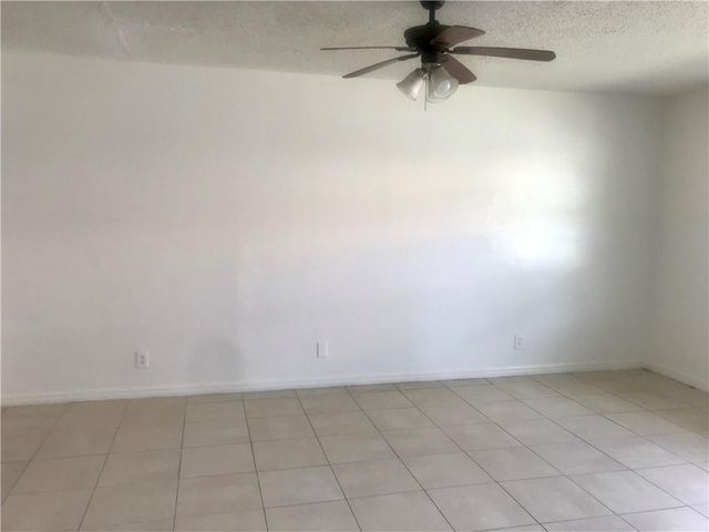 1038 NW 8th Avenue, Fort Lauderdale, FL 33311
