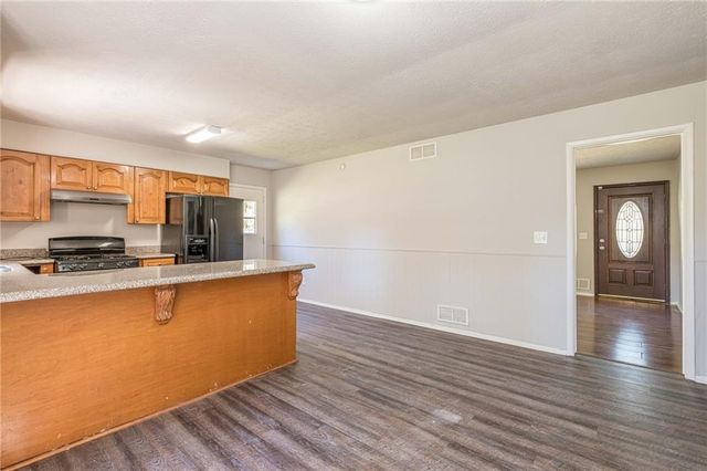 1798 Dogwood Court, Snellville, GA 30078