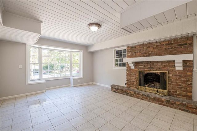 1798 Dogwood Court, Snellville, GA 30078