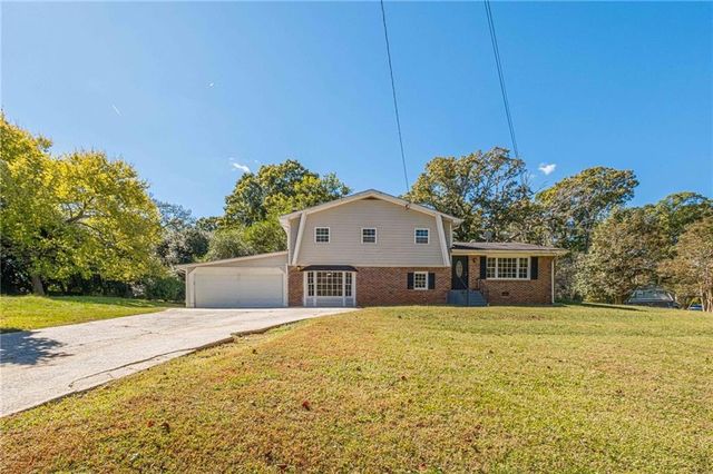 1798 Dogwood Court, Snellville, GA 30078