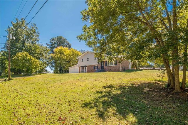 1798 Dogwood Court, Snellville, GA 30078