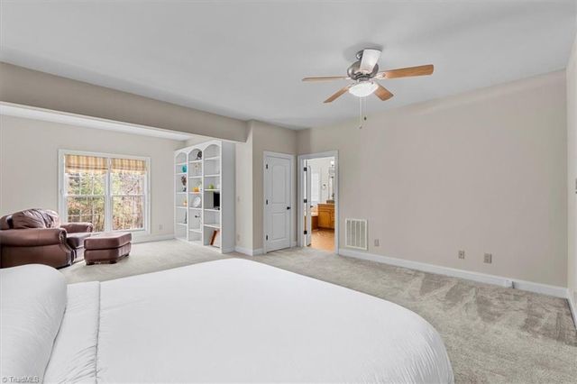 2435 Lake Oak Court, High Point, NC 27265