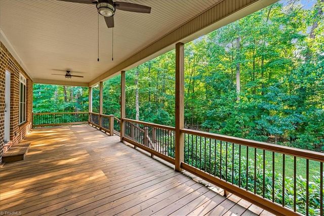 2435 Lake Oak Court, High Point, NC 27265