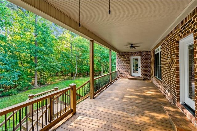 2435 Lake Oak Court, High Point, NC 27265