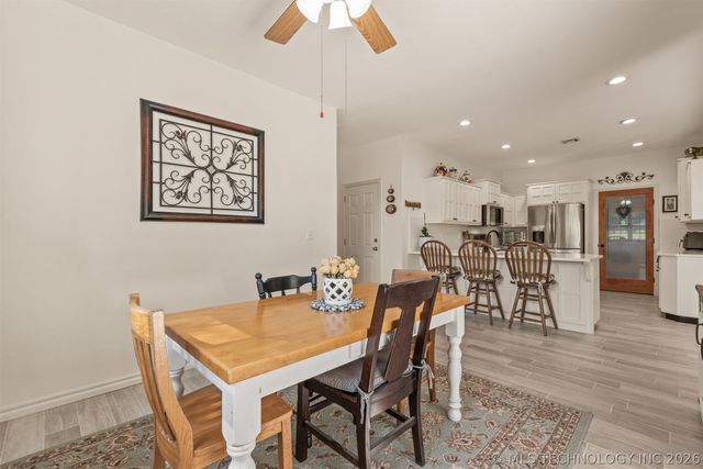 12457 N 165th East Avenue, Collinsville, OK 74021