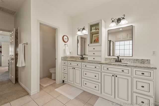 12457 N 165th East Avenue, Collinsville, OK 74021