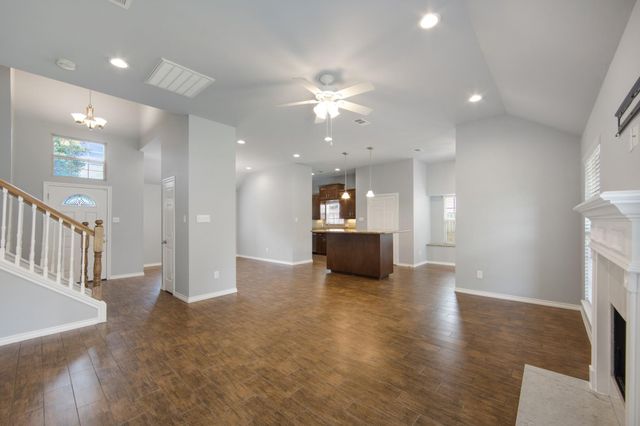9854 Meadow Bend Lane, Houston, TX 77065