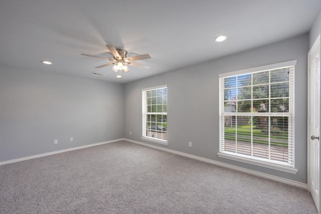 9854 Meadow Bend Lane, Houston, TX 77065