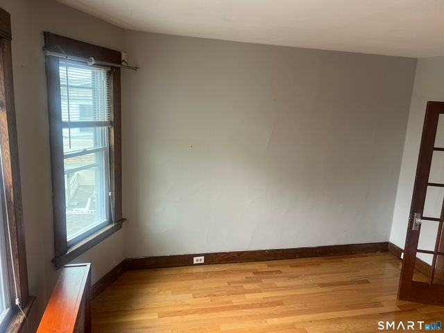 105 Wentworth Street 2, Bridgeport, CT 06606