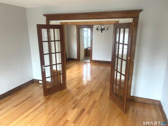 105 Wentworth Street 2, Bridgeport, CT 06606