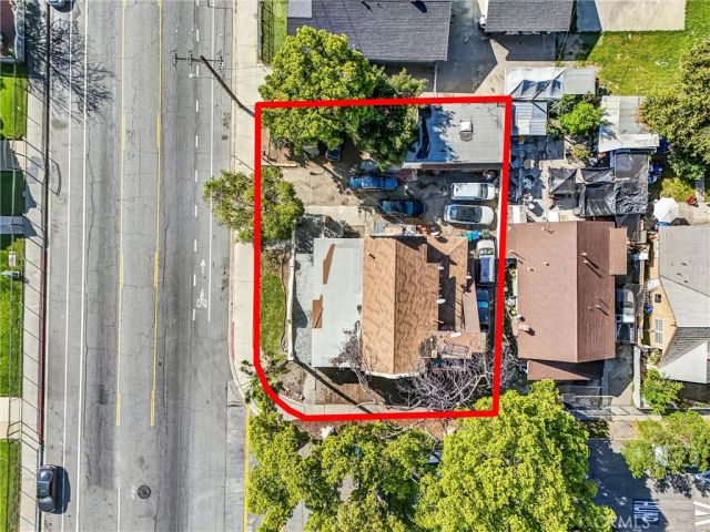 593 N San Antonio, Pomona, CA 91767