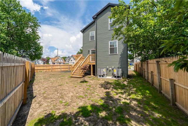 9 Morgan Street, Providence, RI 02907