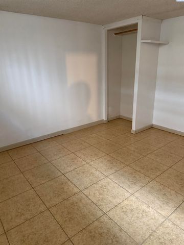 227 E 3rd, Kennewick, WA 99336