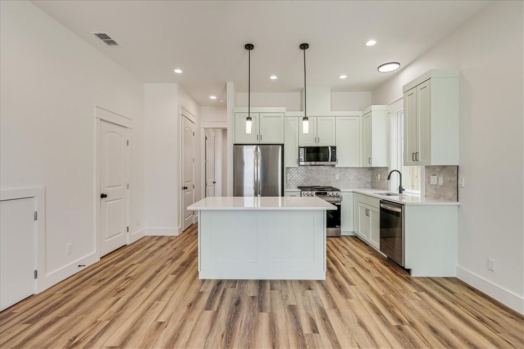 236 Nautilus St, Port Aransas, TX 78373 — photo 4
