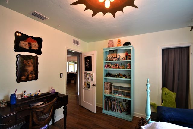 4641 BLOUNT Avenue, Jacksonville, FL 32210