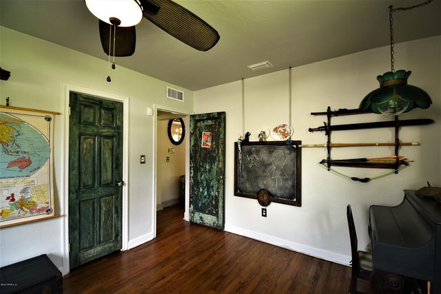 4641 BLOUNT Avenue, Jacksonville, FL 32210