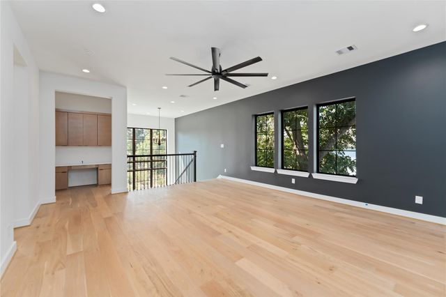 615 Wendel Street, Houston, TX 77009