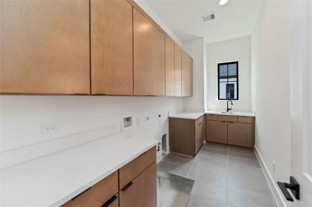 615 Wendel Street, Houston, TX 77009