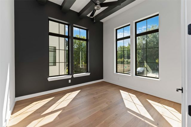 615 Wendel Street, Houston, TX 77009
