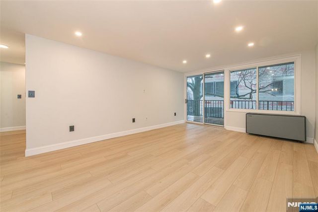 1 Wall Street 1E, Fort Lee, NJ 07024