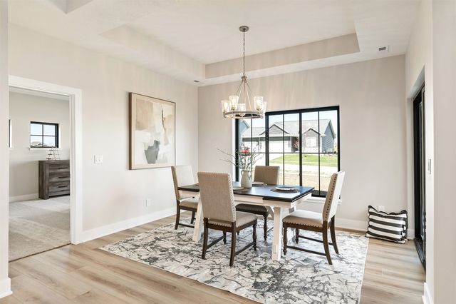 2505 SE Vintage Lane, Waukee, IA 50263