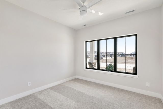 2505 SE Vintage Lane, Waukee, IA 50263