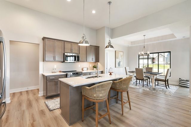 2505 SE Vintage Lane, Waukee, IA 50263