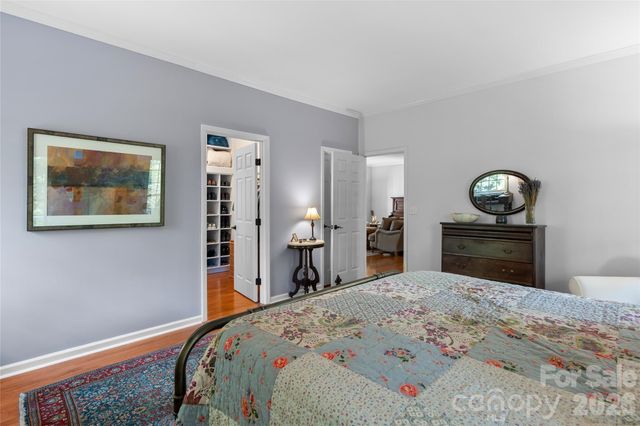 20 Bent Oak Lane, Asheville, NC 28803