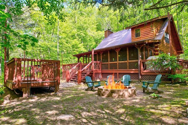 369 Trillium Road, Suches, GA 30572