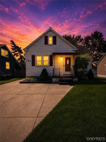 751 Moore Avenue, Tonawanda, NY 14223