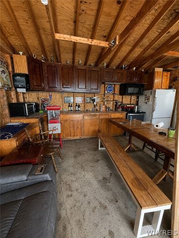751 Moore Avenue, Tonawanda, NY 14223