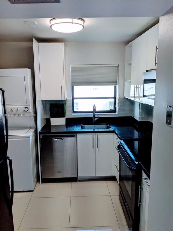 1617 Jefferson Ave 304, Miami Beach, FL 33139