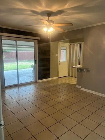 2426 Lasalle Drive, Irving, TX 75062