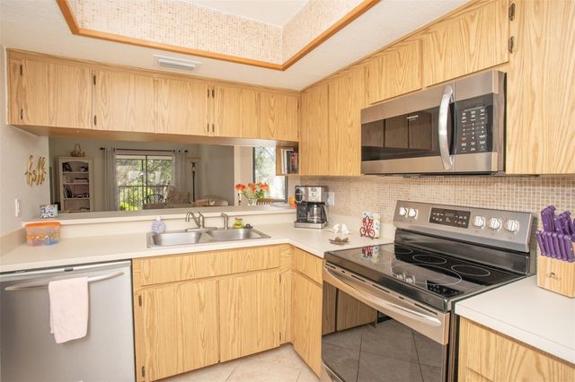 11511 113TH STREET 13H, Largo, FL 33778