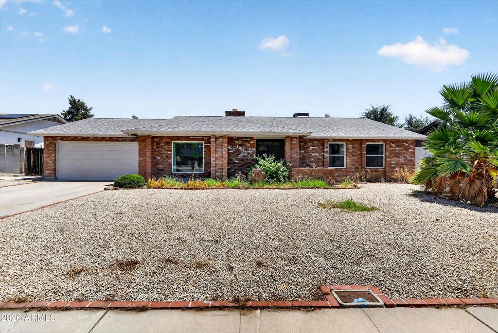 19249 N 23RD Avenue, Phoenix, AZ 85027 — photo 2