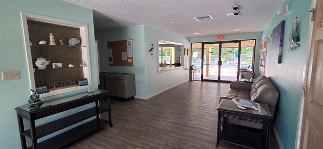 2532 ROYAL PINES CIRCLE 21F, Clearwater, FL 33763