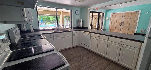 2532 ROYAL PINES CIRCLE 21F, Clearwater, FL 33763
