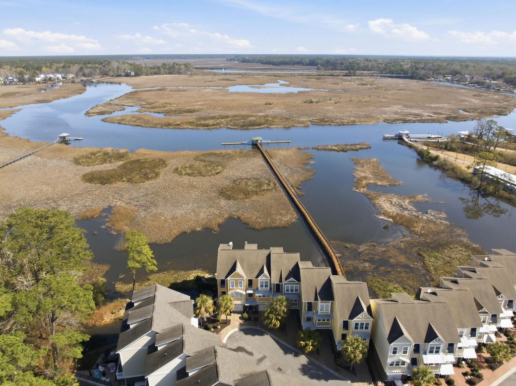 Image 41 of property listing at 5911 Steward Street Unit 18, Hanahan, SC 29410