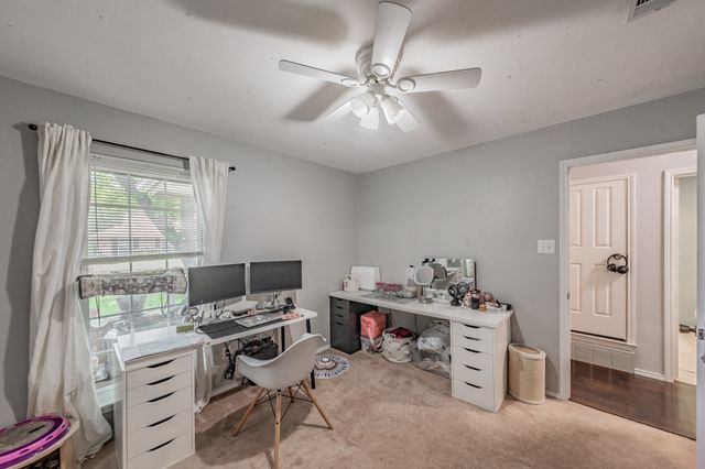 3936 Hemlock Street, Fort Worth, TX 76137
