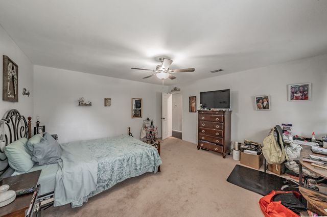 3936 Hemlock Street, Fort Worth, TX 76137