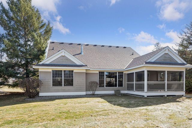 9813 Wedgewood Circle, Woodbury, MN 55125