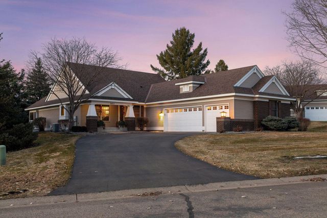 9813 Wedgewood Circle, Woodbury, MN 55125