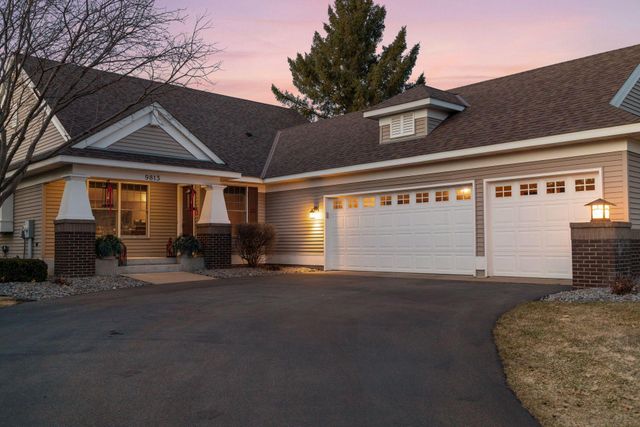 9813 Wedgewood Circle, Woodbury, MN 55125
