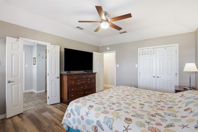 4705 Cimmaron Trail, De Cordova, TX 76049