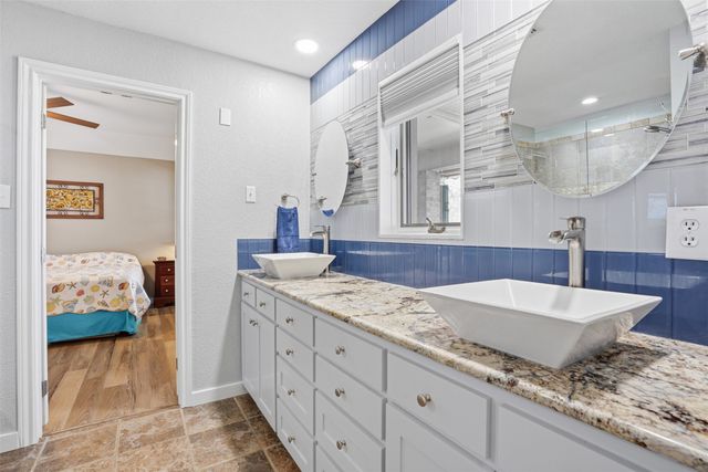 4705 Cimmaron Trail, De Cordova, TX 76049