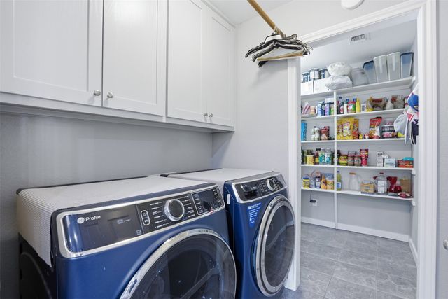 4705 Cimmaron Trail, De Cordova, TX 76049