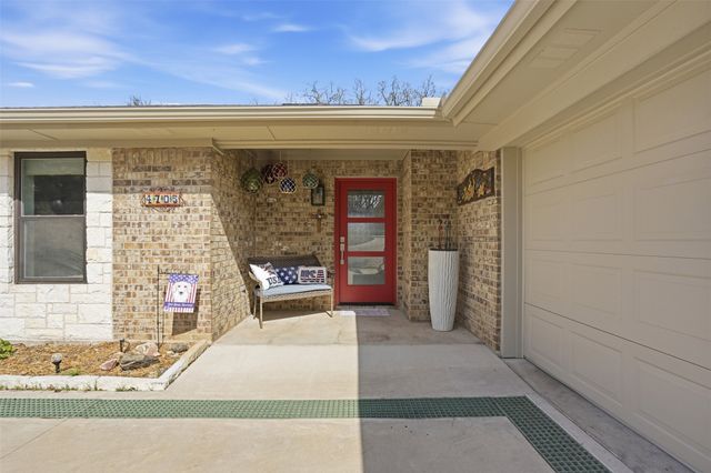 4705 Cimmaron Trail, De Cordova, TX 76049